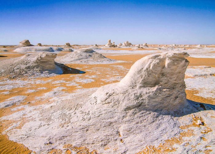 Une Magnifique Photo Des Dunes Blanches Du Desert Blanc
